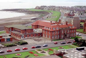 Townhall towards Tichfield Rd. with Prom